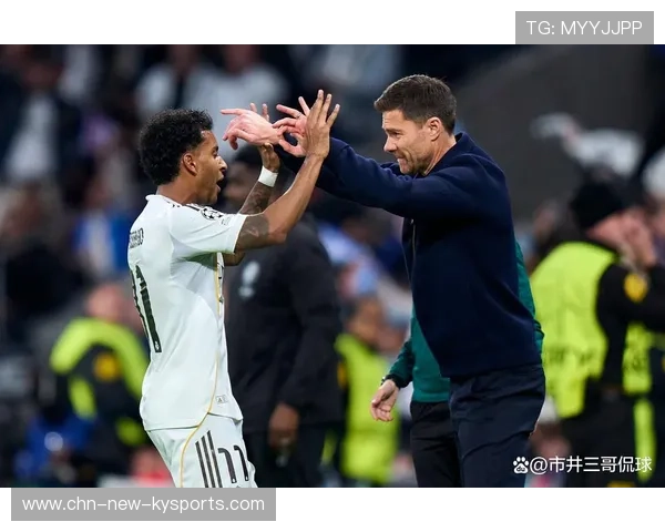 欧冠夜再现奇迹：逆转剧本引爆全球体育热搜