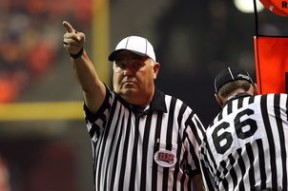 开云体育官网app-西甲裁判语义分析在判罚一致性中的应用效果，西甲裁判服装